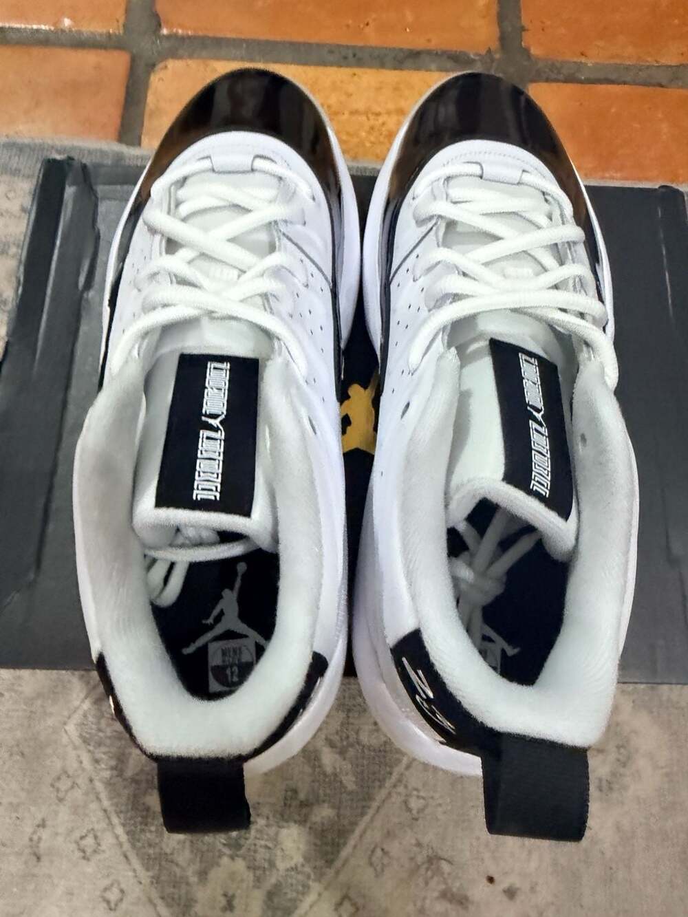 Jordan Max Aura 7 Men's Shoes White/Black/Summit White - Picture 7 of 10